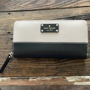 Kate Spade Wallet